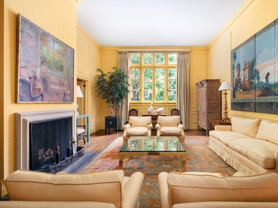 4 room luxury House for sale in New York, United States