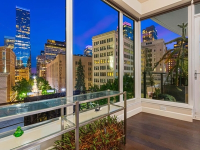 Luxury Apartment for sale in Seattle, Washington