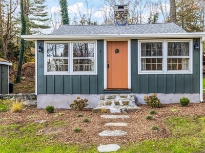 Home For Rent In East Hampton, Connecticut