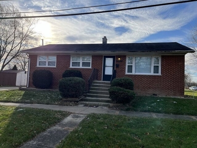 Home For Rent In Richton Park, Illinois