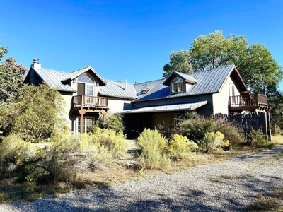 Home For Sale In Arroyo Hondo, New Mexico