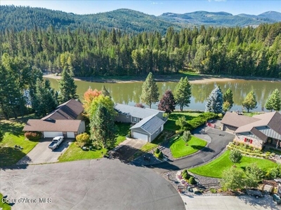 Home For Sale In Blanchard, Idaho