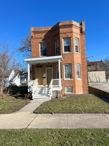 Home For Sale In Chicago Heights, Illinois