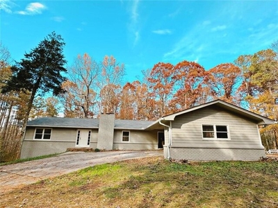 Home For Sale In Douglasville, Georgia