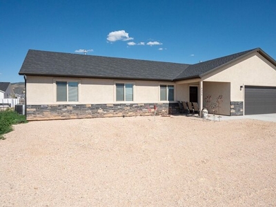 Home For Sale In Enoch, Utah