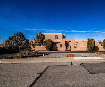 Home For Sale In Farmington, New Mexico