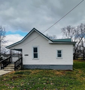 Home For Sale In Jeffersonville, Ohio