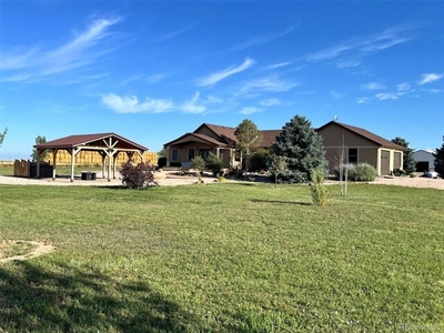 Home For Sale In Keenesburg, Colorado