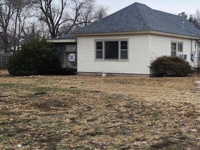 Home For Sale In Nickerson, Kansas