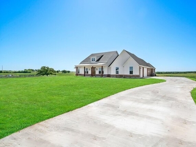 Home For Sale In Poolville, Texas