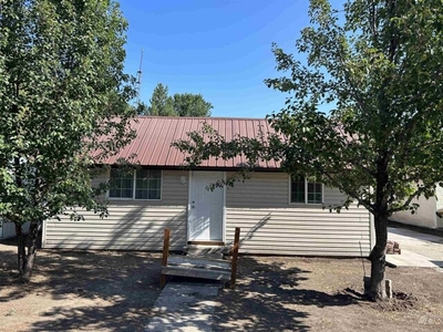 Home For Sale In Rupert, Idaho