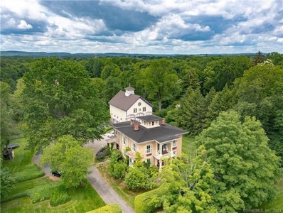 Home For Sale In Suffield, Connecticut