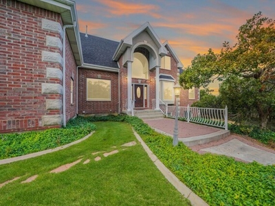 Home For Sale In Woodland Hills, Utah