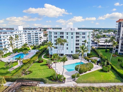 Luxury Apartment for sale in Marco Island, United States