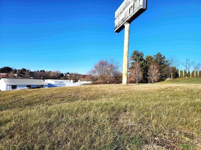 .9 Acres E Highway 151 Business