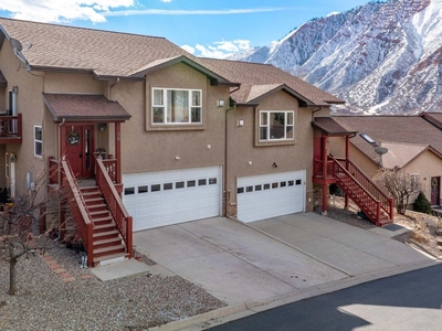 Luxury Duplex for sale in Glenwood Springs, United States