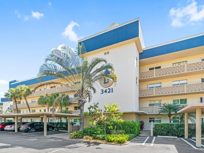 Apartment in Delray Beach, Florida