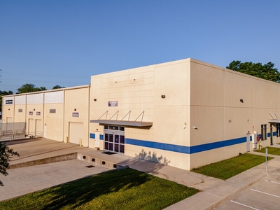 456 Brazosport Blvd S, Clute, TX 77531 - Industrial for Sale