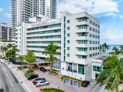 6345 Collins Ave, Miami Beach, FL 33141 - Casablanca Development Site