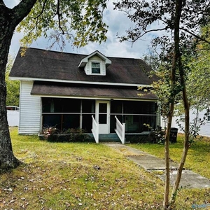 Home For Sale In Ardmore, Alabama