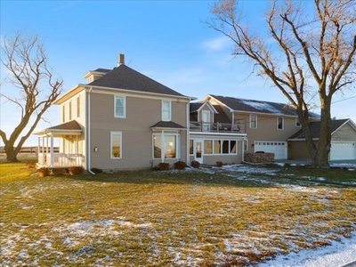 Home For Sale In Treynor, Iowa