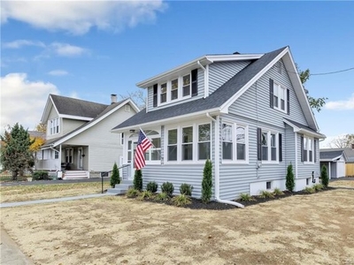 Home For Sale In Milford, Connecticut