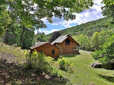 Home For Sale In Plymouth, Vermont
