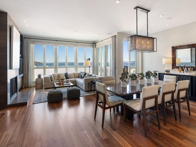 3 bedroom luxury Apartment for sale in San Francisco, California