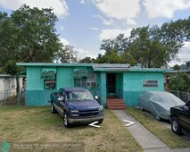 1884 NW 53rd St, Miami, FL 33142