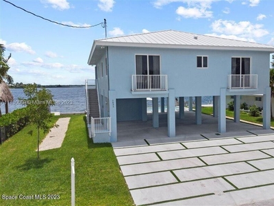 Luxury Villa for sale in Big Pine Key, Florida