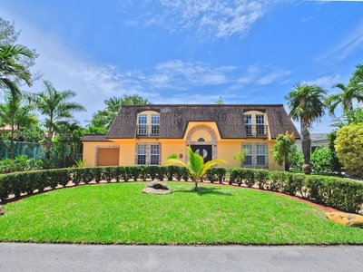 Luxury Villa for sale in North Miami Beach, Florida
