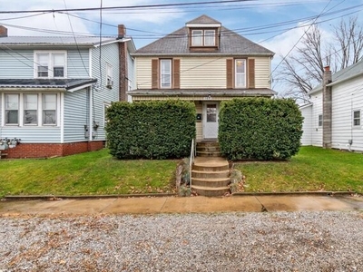 Home For Sale In Ashland, Ohio