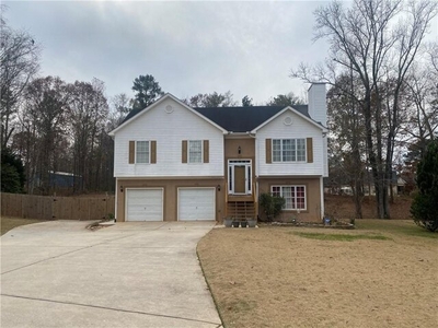 Home For Sale In Ellenwood, Georgia