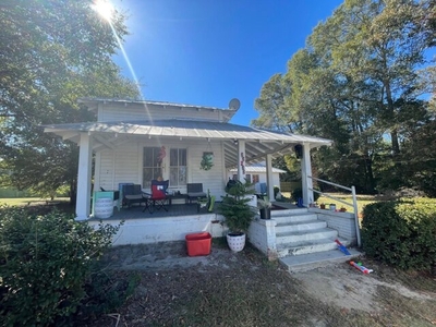 Home For Sale In Florala, Alabama