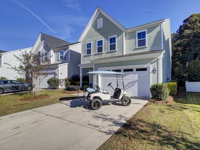 Home For Sale In Hanahan, South Carolina