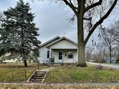 Home For Sale In Pendleton, Indiana