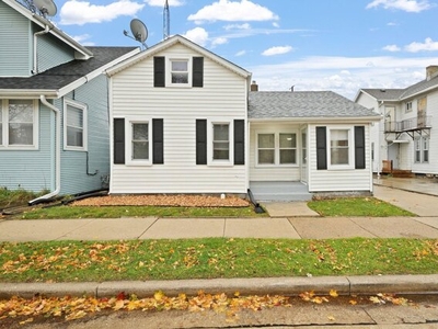 Home For Sale In Racine, Wisconsin