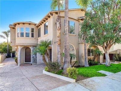 Home For Sale In Redondo Beach, California