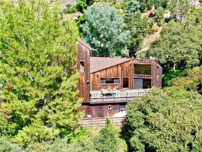 Home For Sale In Sierra Madre, California