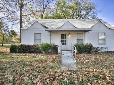 Home For Sale In Terral, Oklahoma