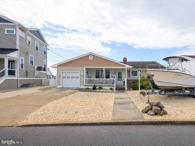 Home For Sale In Tuckerton, New Jersey