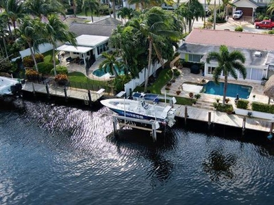 4 bedroom luxury Villa for sale in Boynton Beach, Florida