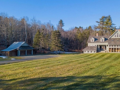 12 room luxury Detached House for sale in Peru, Vermont
