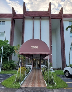 2061 NW 47th Ter APT 106, Fort Lauderdale, FL 33313