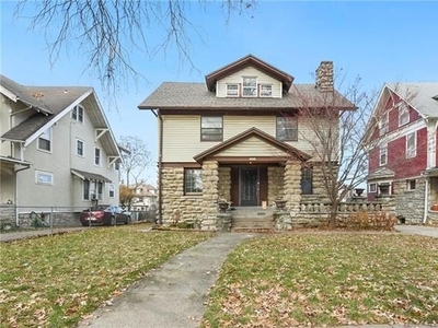 Home For Sale In Kansas City, Missouri