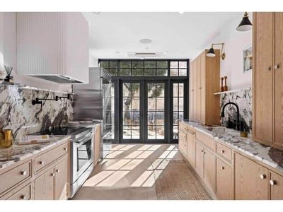 Luxury Townhouse for sale in Brooklyn, United States