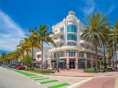 Luxury apartment complex for sale in Miami Beach, Florida