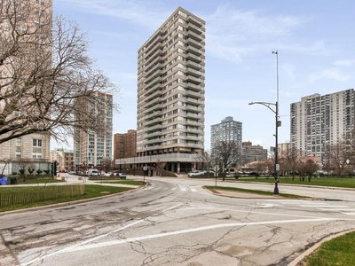 5601 N Sheridan Rd #6B, Chicago, IL 60660 MLS# 12015020 for Sale