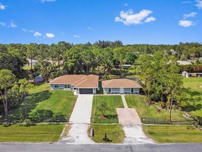 6 bedroom luxury Villa for sale in West Palm Beach, Florida