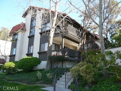Condo For Sale In Canyon Country, California